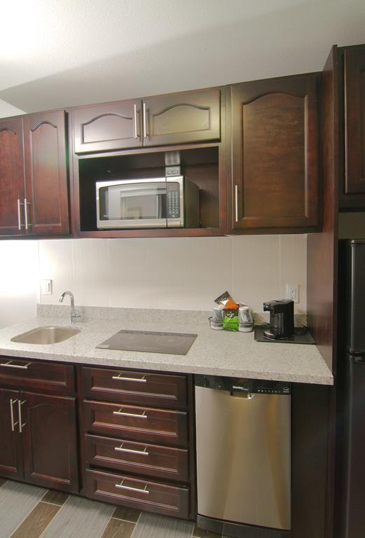 Paradise Inn And Suites Redwater Екстериор снимка