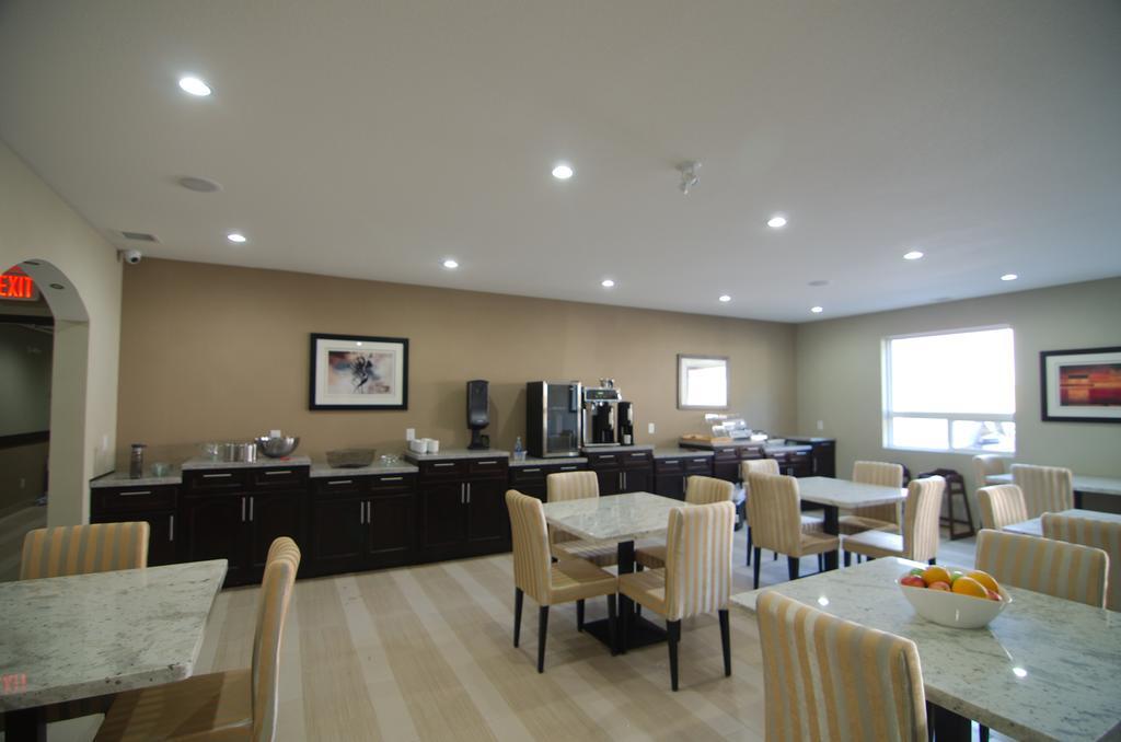 Paradise Inn And Suites Redwater Екстериор снимка