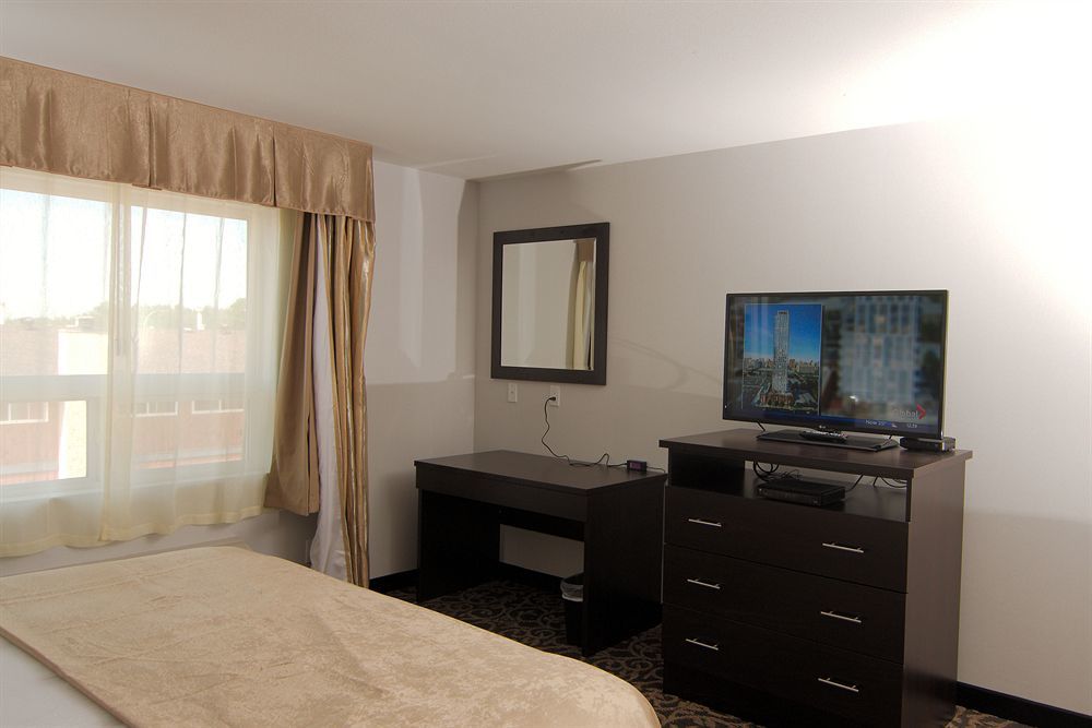 Paradise Inn And Suites Redwater Екстериор снимка