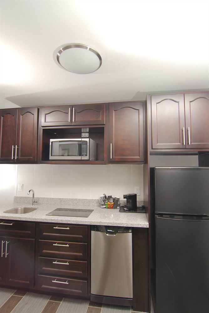 Paradise Inn And Suites Redwater Екстериор снимка