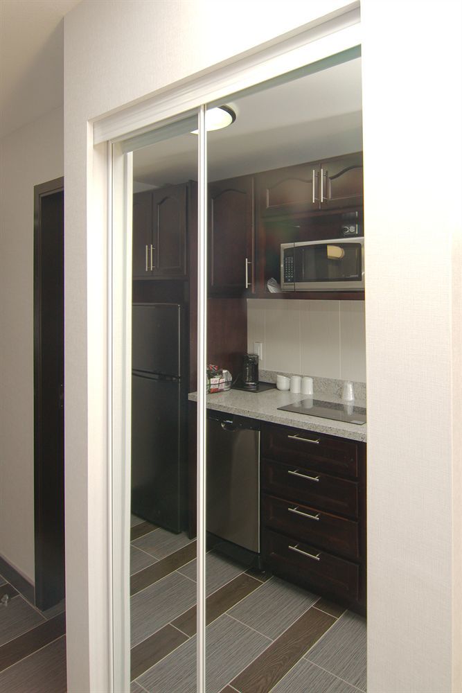 Paradise Inn And Suites Redwater Екстериор снимка